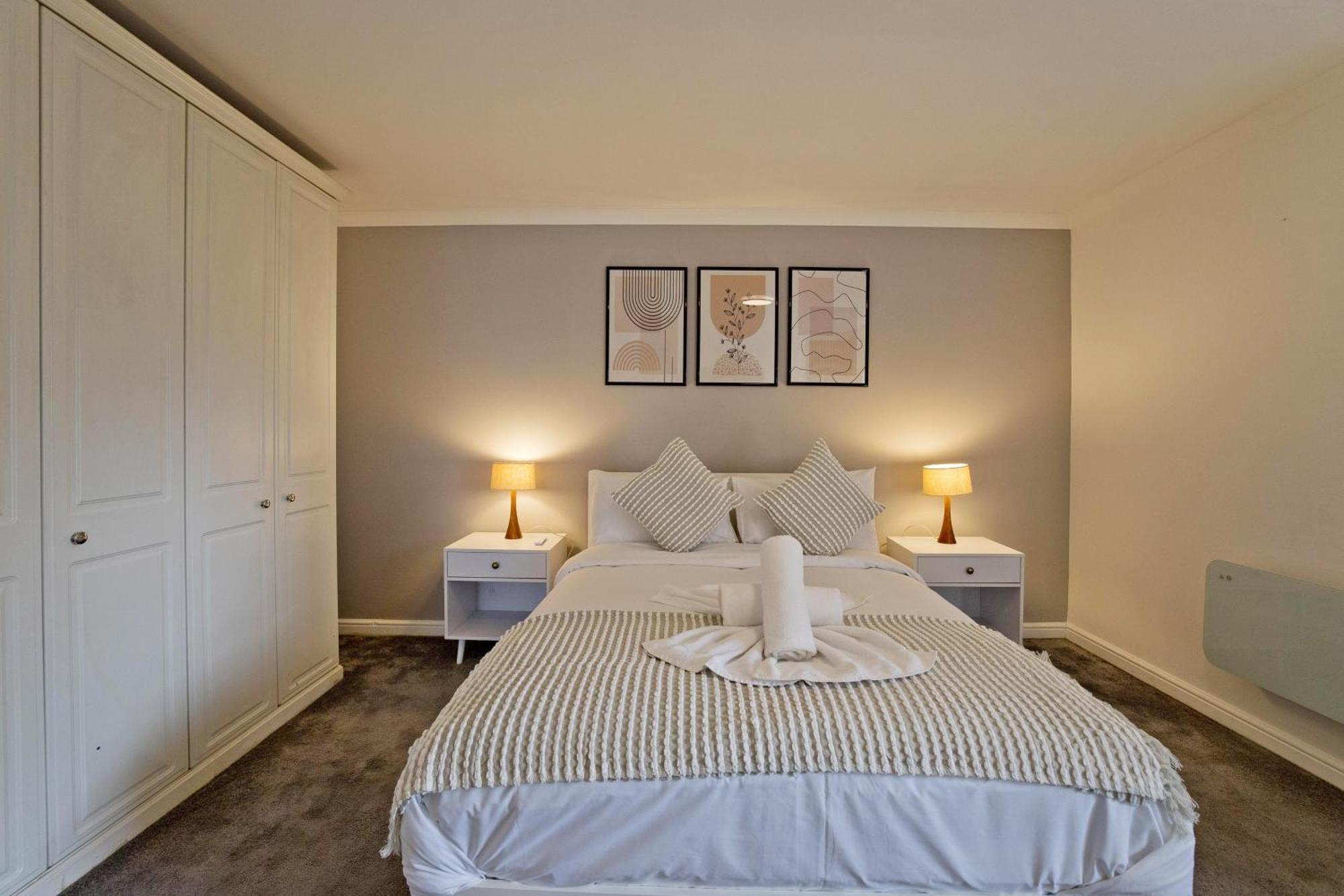Imperial Meridian Place Apartment ลอนดอน ภายนอก รูปภาพ